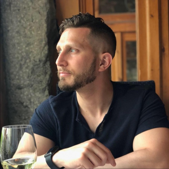 Meet your Posher, Peter - Picture 1 of 1